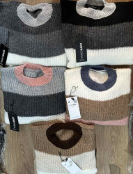 Светри жіночі оптом 