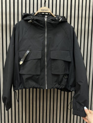 Вітровки жіночі оптом