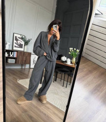 Костюми жіночі оптом 