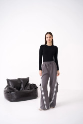 Спортивні штани жіночі оптом