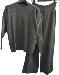 Костюми жіночі оптом --