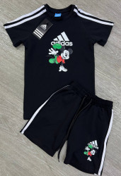 Спортивні костюми дитячі оптом --