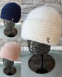 Шапки жіночі оптом