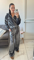 Спортивні костюми жіночі на плюші оптом 