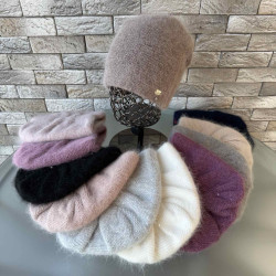 Шапки жіночі оптом