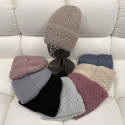 Шапки жіночі оптом