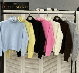 Светри жіночі оптом --