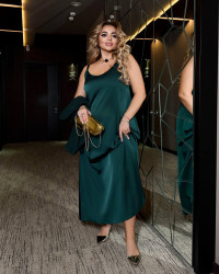 Костюмы женские (2-ка) БАТАЛ оптом 13625704 381-51