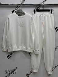 Спортивні костюми жіночі оптом