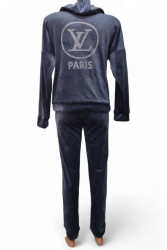 Спортивні костюми жіночі на хутрі оптом        