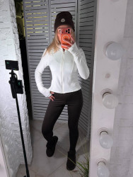 Кофти жіночі оптом