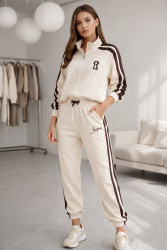 Спортивні костюми жіночі оптом ---