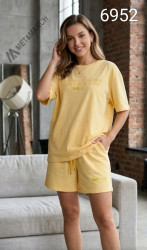 Спортивні костюми жіночі оптом