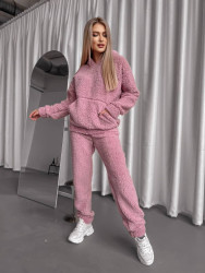 Спортивні костюми жіночі оптом