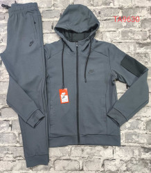 Спортивні костюми чоловічі оптом