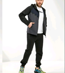 Спортивні костюми чоловічі оптом