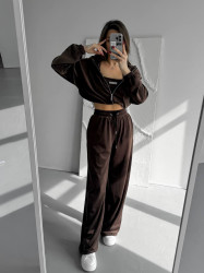 Спортивні костюми жіночі оптом