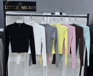 Кофти жіночі оптом -- 