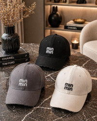 Кепки жіночі оптом