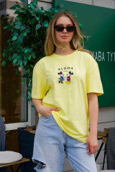 Футболки жіночі оптом -- 