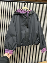 Вітровки жіночі оптом