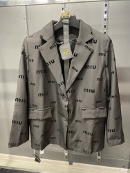 Піджаки жіночі оптом ---