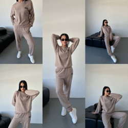 Костюмы женские оптом ARIADNA  42795683 1516-85