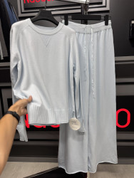 Костюми жіночі оптом 