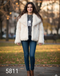 Шубы женские оптом 21459670 5811-51
