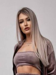 Топи жіночі оптом