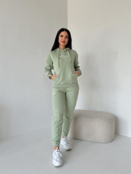 Спортивні костюми жіночі на флісі оптом ---