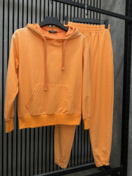 Спортивні костюми жіночі оптом