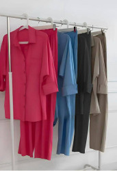 Костюми жіночі оптом ANNA LARINA 