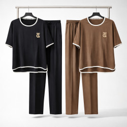 Костюми жіночі оптом