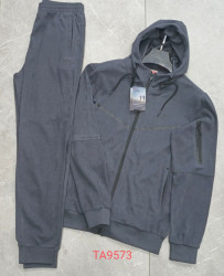 Спортивні костюми чоловічі оптом