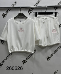 Спортивні костюми жіночі оптом