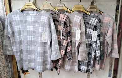 Светри жіночі НАПІВБАТАЛ оптом 