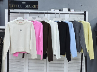 Светри жіночі оптом --