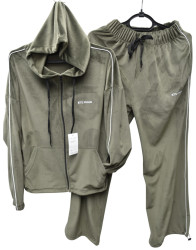 Спортивні костюми жіночі оптом