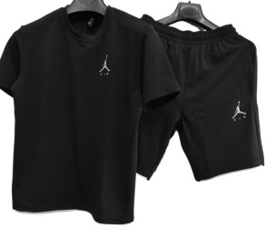 Спортивні костюми чоловічі оптом