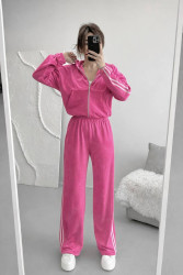 Спортивні костюми жіночі оптом