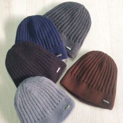Шапки чоловічі на флісі оптом 