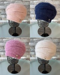 Шапки жіночі оптом