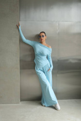 Костюми жіночі оптом --