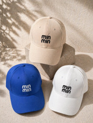 Кепки жіночі оптом