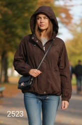 Вітровки жіночі оптом