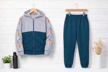 Спортивні костюми дитячі оптом