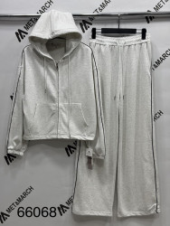 Спортивні костюми жіночі оптом