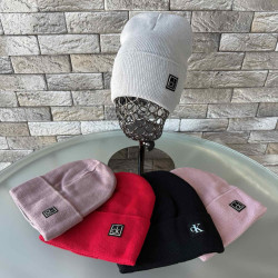 Шапки підліткові оптом