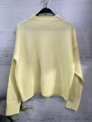 Светри жіночі оптом